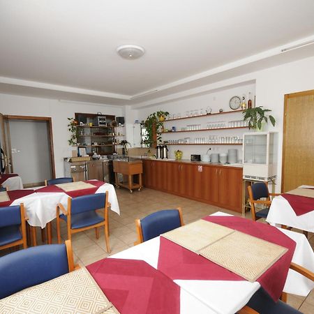 Pansion Antonio Bed & Breakfast Slavonski Brod Eksteriør bilde