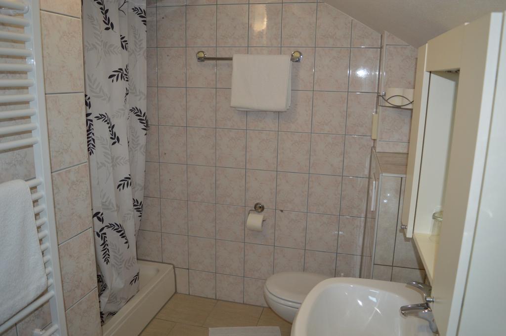 Pansion Antonio Bed & Breakfast Slavonski Brod Eksteriør bilde