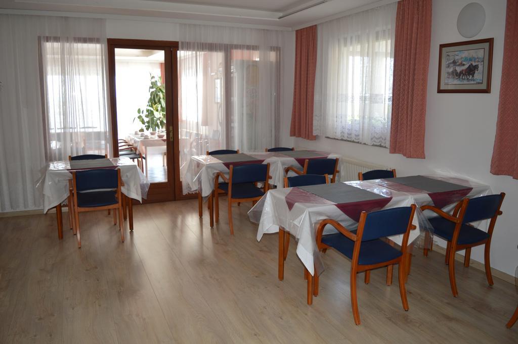 Pansion Antonio Bed & Breakfast Slavonski Brod Eksteriør bilde