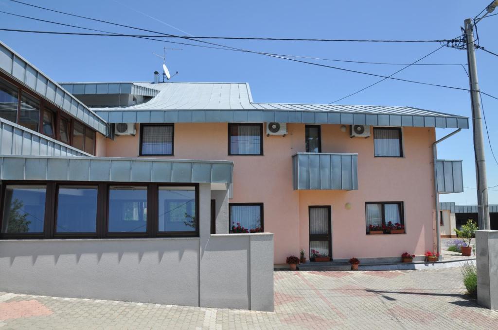 Pansion Antonio Bed & Breakfast Slavonski Brod Eksteriør bilde
